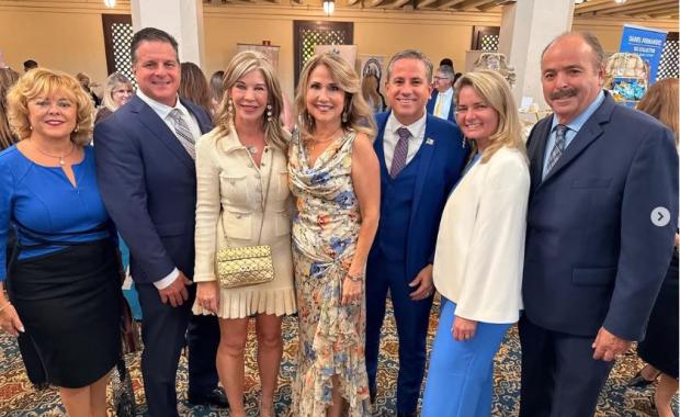 Empowering Small Businesses at the Viva Miami Business Expo