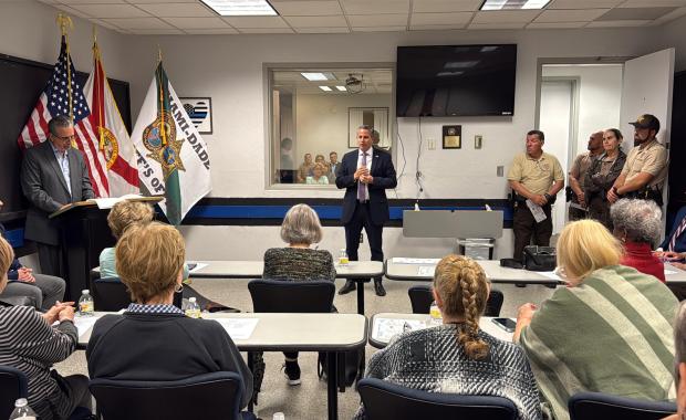 Miami-Dade Tax Collector Dariel Fernandez Joins Hammocks CAC Meeting to Strengthen Community and Law Enforcement Partnership