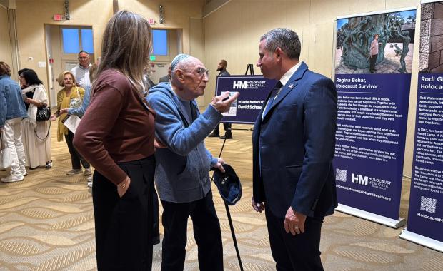 Tax Collector Dariel Fernandez Attends Yom HaShoah Observance, Honoring Memory, Reflection, and Unity