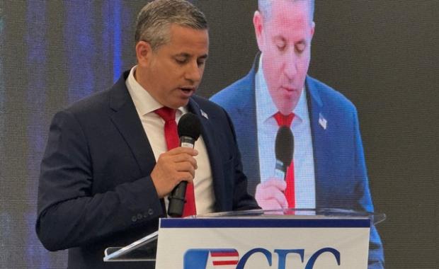 Tax Collector Dariel Fernandez Joins Christian Family Coalition of Florida for National Day of Prayer Breakfast