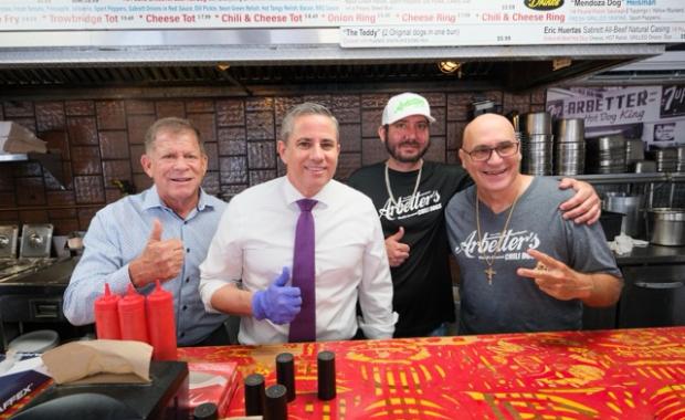 Tax Collector Dariel Fernandez Visits Miami Landmark Arbetter’s Hot Dogs in Support of Local Businesses