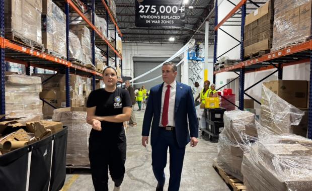 El Recaudador de Impuestos Dariel Fernandez Lidera Esfuerzo de Ayuda Humanitaria para Jamaica Tras el Huracán Melissa