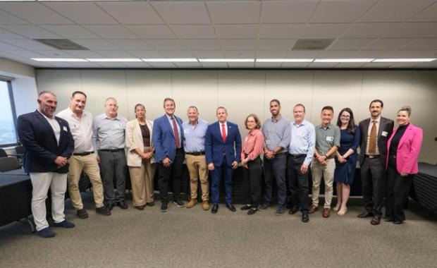 Tax Collector Dariel Fernandez Welcomes Israel Defense College Delegation to Miami-Dade County