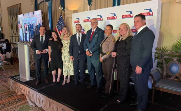 Miami-Dade County Tax Collector’s Office Participates in South Florida Hispanic Chamber of Commerce Annual Installation Luncheon